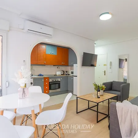 100mt To Centre Apartment Torrevieja