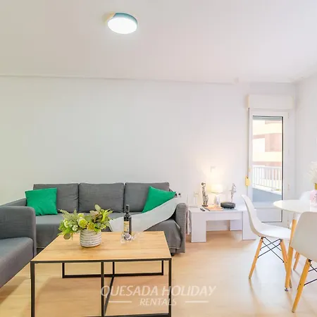 100mt To Centre Apartment *