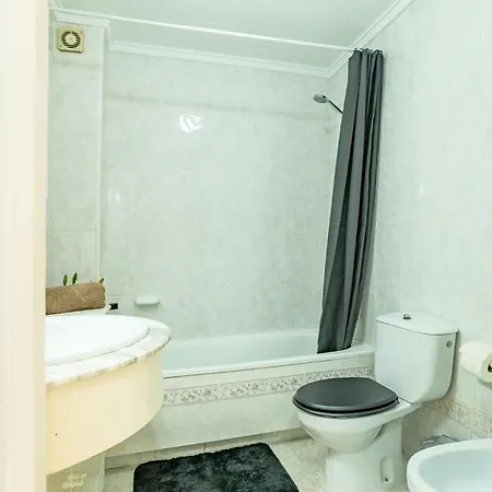 100mt To Centre Appartement